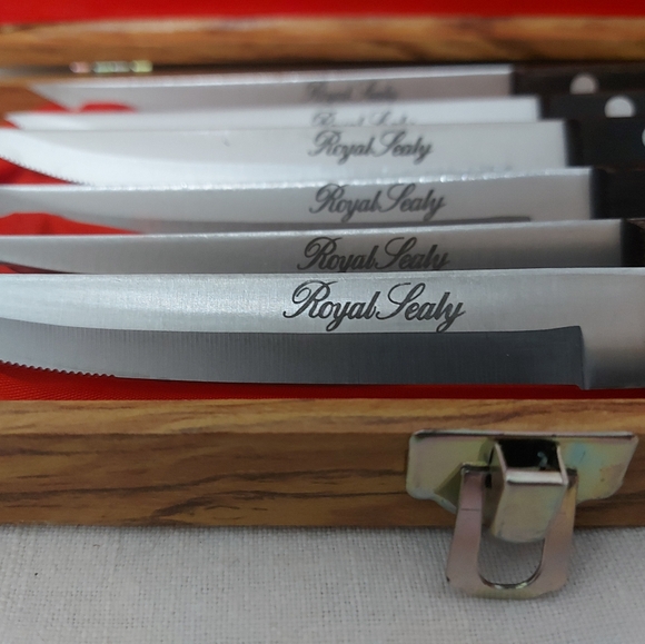 Royal Sealy Vintage Steak Knife Set, Stainless Steel - Picture 2 of 6